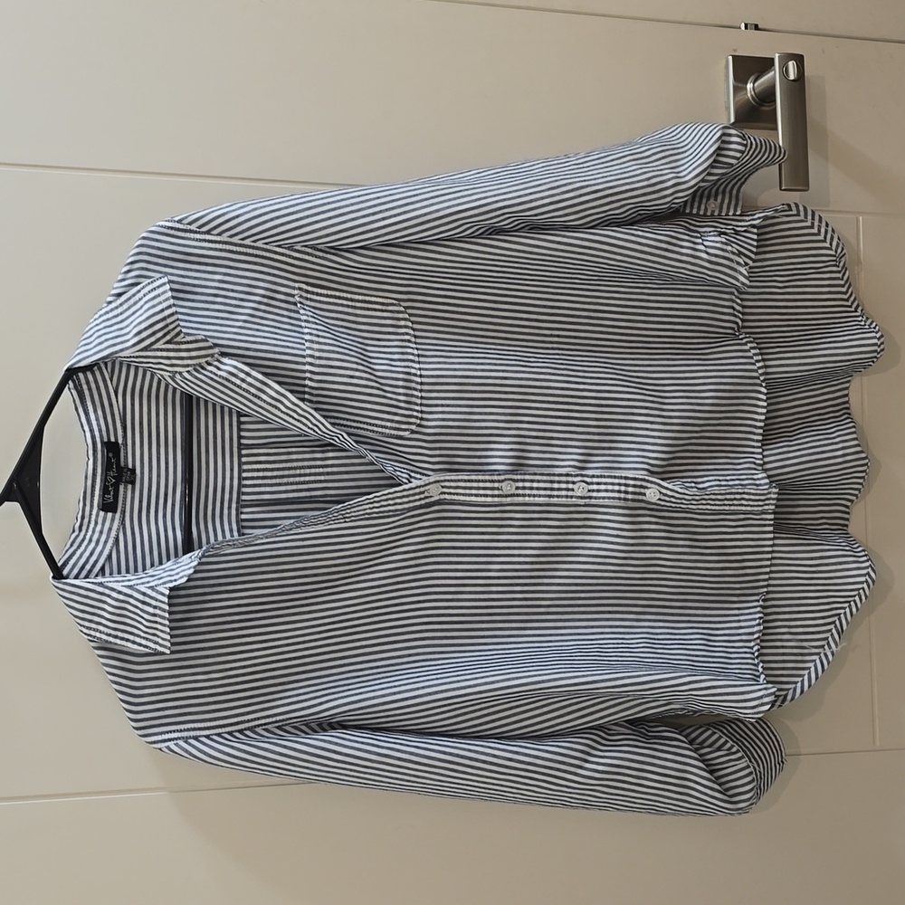 Flowy striped shirt